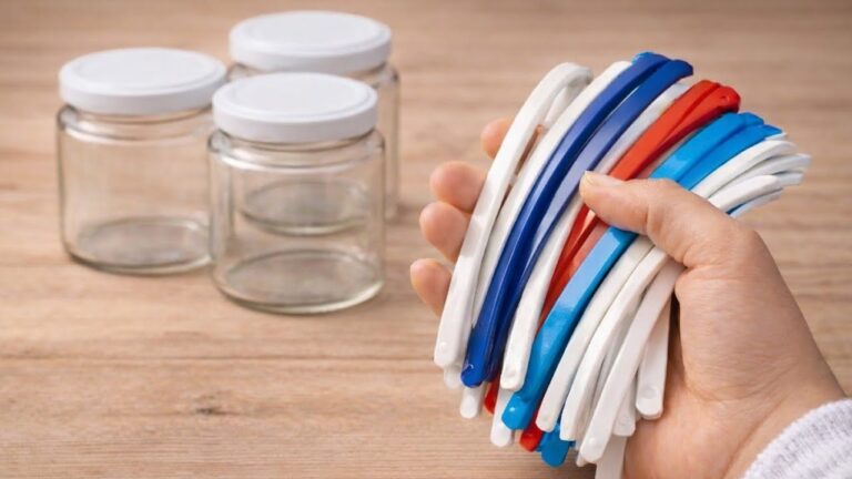 Transform 5 Plastic Handles & Glass Jars into Stunning DIY Home Decor Ideas!