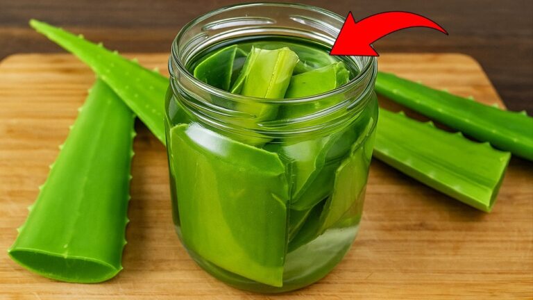 7 Secrets to Looking 35 at 67 with Collagen and Aloe Vera Tricks