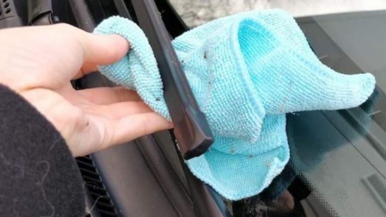 Restore Windshield Wipers with This Secret Ingredient!