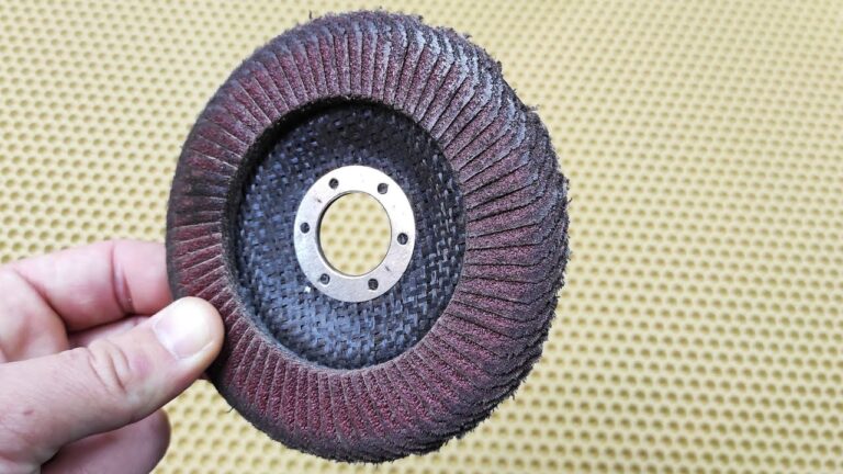 Transform a Worn-Out Disc: 2 Easy DIY Ideas You Need to Try!