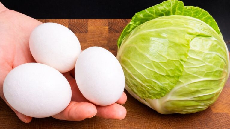 5 Reasons to Try This Quick and Delicious Kohl and Eggs Dinner Recipe!
