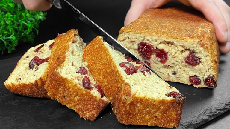 5-Minute Healthy Cake: 1 Cup Oats & 2 Apples, No Sugar or Flour Needed!